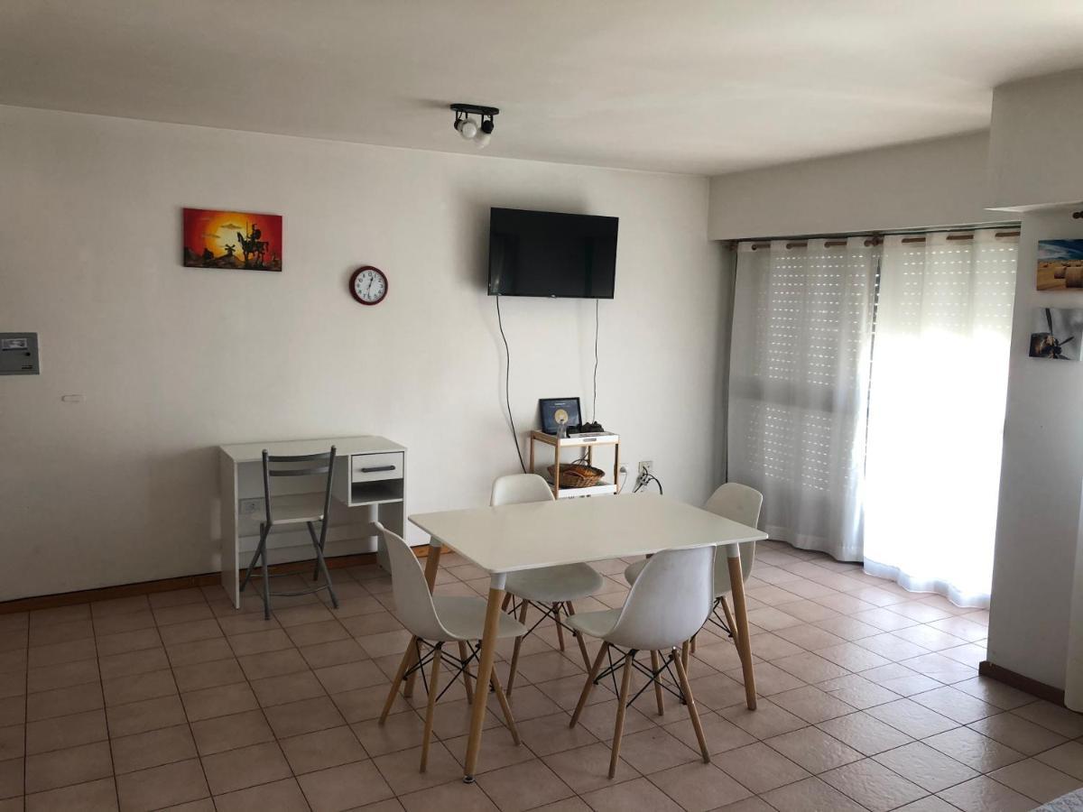 Apartamento Pacifico Suites Centro Bahía Blanca Eksteriør billede